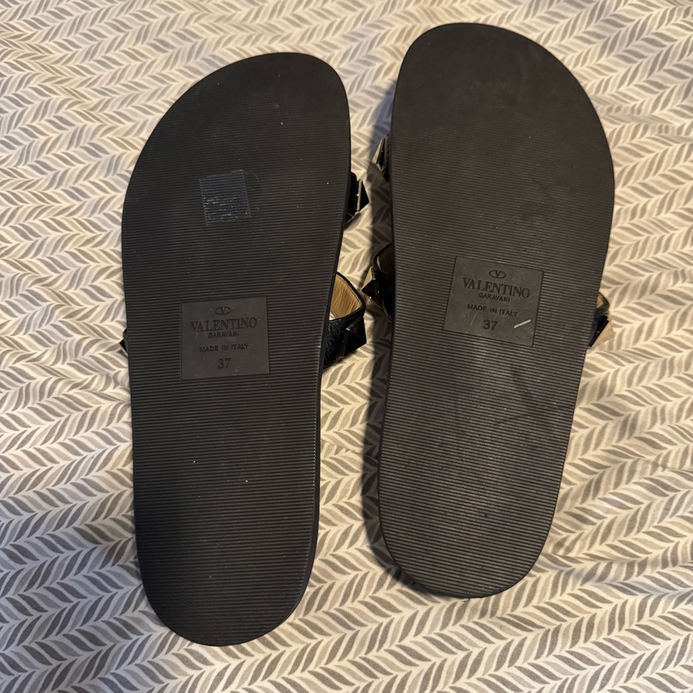 Valentino Rockstud Black Leather Slide Sandal - Picture 5 of 5